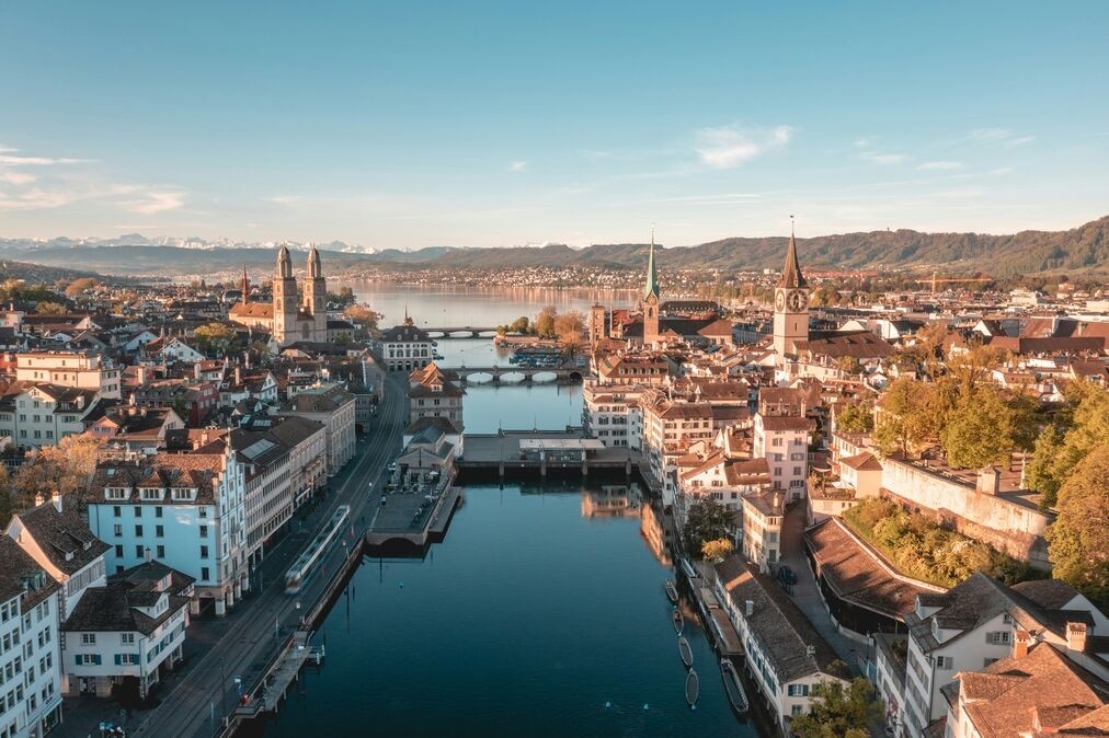 View of Zurich, Migravis 瑞士移民法咨询
